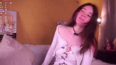 Snapshot of britthe chatting on May 26, 2026, 1:18 pm Lina online show from May 26, 2026, 1:18 pm