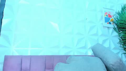 BRIYIT     online show from January 10, 2025, 2:57 am