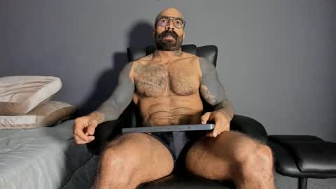 brockhurn_ online show from April 25, 2026, 12:57 am