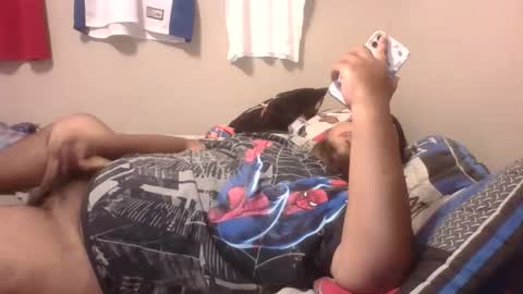 Snapshot of bronxforlife chatting on December 16, 2024, 2:47 am bronxforlife online show from December 16, 2024, 2:47 am