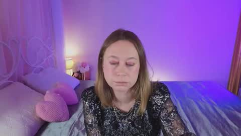 Snapshot of brooke_evans_ chatting on October 1, 2025, 8:59 pm Brooke online show from October 1, 2025, 8:59 pm