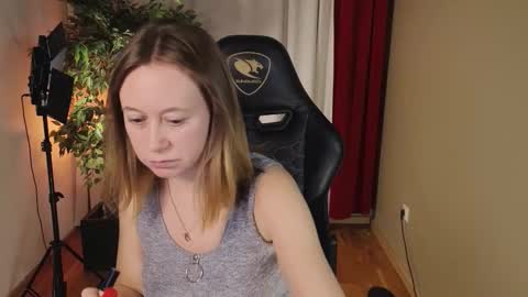 Snapshot of brooke_evans_ chatting on October 5, 2025, 8:51 pm Brooke online show from October 5, 2025, 8:51 pm