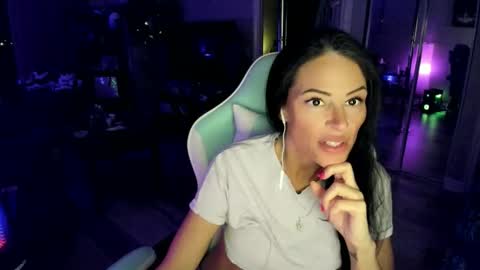 Snapshot of brookesummerxo chatting on April 10, 2026, 2:39 am Brooke Summer xo online show from April 10, 2026, 2:39 am