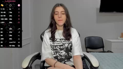 Snapshot of broosnica1 chatting on November 11, 2025, 8:03 am broosnica1 online show from November 11, 2025, 8:03 am