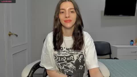 Snapshot of broosnica1 chatting on December 22, 2025, 6:54 am broosnica1 online show from December 22, 2025, 6:54 am