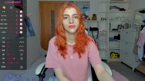 Snapshot of broosnica1 chatting on July 12, 2026, 9:33 am broosnica1 online show from July 12, 2026, 9:33 am
