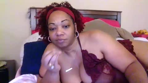 brownroundrenee online show from September 8, 2025, 3:33 pm