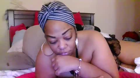 brownroundrenee online show from February 5, 2026, 10:42 am