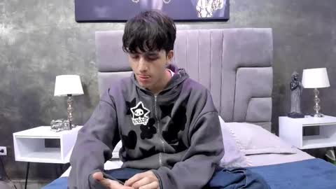 Snapshot of bruce_hans chatting on September 9, 2025, 11:32 am Bruce Hans online show from September 9, 2025, 11:32 am