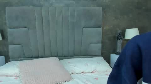 Bruce Hans online show from June 4, 2026, 11:38 am