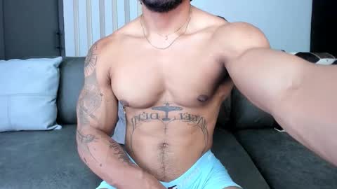 Snapshot of bruce_roldan chatting on October 28, 2025, 6:10 pm bruce roldan online show from October 28, 2025, 6:10 pm