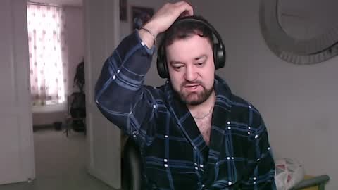 Snapshot of brucemf chatting on January 4, 2025, 11:11 am Bruce online show from January 4, 2025, 11:11 am