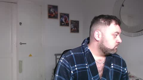 Snapshot of brucemf chatting on February 3, 2025, 7:29 am Bruce online show from February 3, 2025, 7:29 am