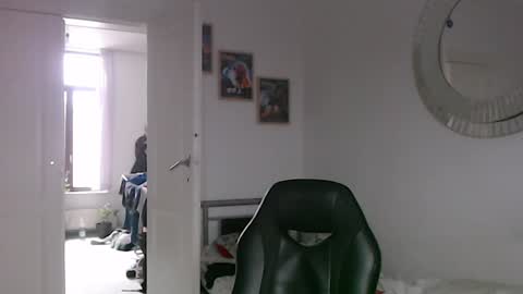 Snapshot of brucemf chatting on February 5, 2025, 10:30 am Bruce online show from February 5, 2025, 10:30 am