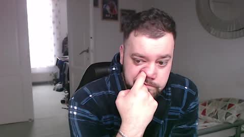 Snapshot of brucemf chatting on February 6, 2025, 1:43 pm Bruce online show from February 6, 2025, 1:43 pm