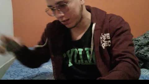 brucew37 online show from January 19, 2026, 2:37 am