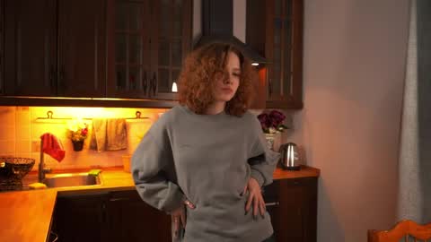 Tess online show from April 20, 2026, 1:58 pm