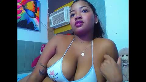 Snapshot of brunett_sexy1 chatting on May 16, 2026, 6:32 am Brunett sexy1 online show from May 16, 2026, 6:32 am