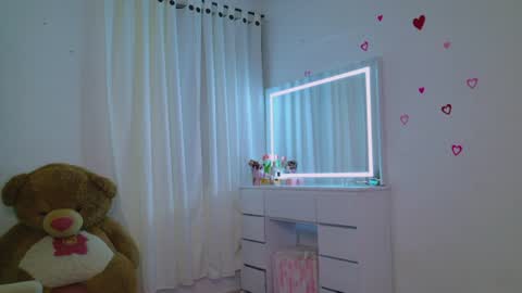 Snapshot of brunetteadams001 chatting on July 31, 2026, 3:06 am SARAH online show from July 31, 2026, 3:06 am