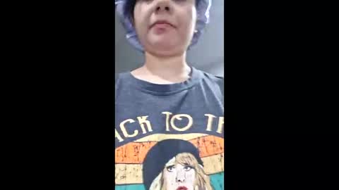 brunettedoll100 online show from May 8, 2026, 9:03 am