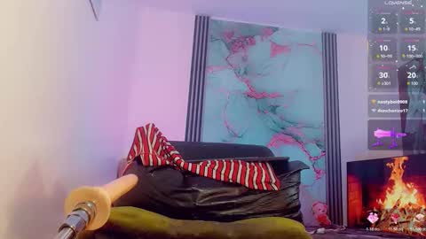  ChannelR  online show from November 27, 2025, 8:11 pm