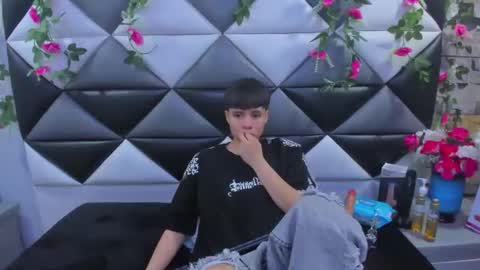 Snapshot of bruno_cruz chatting on November 6, 2025, 2:01 am Bruno Cruz online show from November 6, 2025, 2:01 am