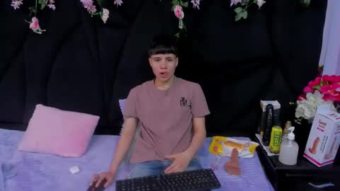 Snapshot of bruno_cruz chatting on November 13, 2025, 3:05 am Bruno Cruz online show from November 13, 2025, 3:05 am