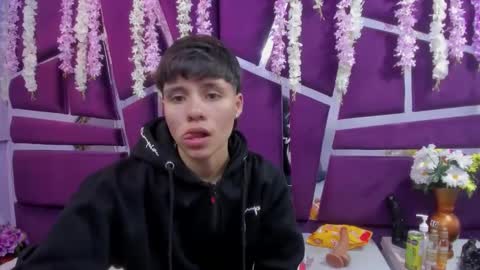 Bruno Cruz online show from December 17, 2025, 2:06 am