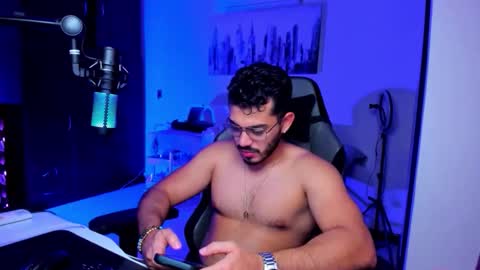 Bruno online show from December 17, 2025, 5:35 am