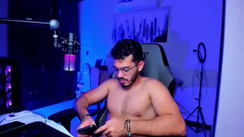 Bruno online show from December 21, 2025, 4:19 am