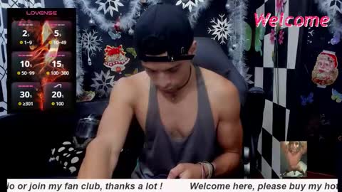 Snapshot of brunocuttie94 chatting on November 17, 2025, 7:52 pm Join my fan club here 150 tokens a month online show from November 17, 2025, 7:52 pm