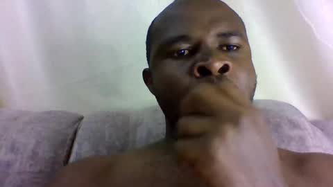 brucedarling online show from April 24, 2026, 5:43 am