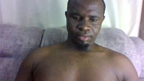 brucedarling online show from April 26, 2026, 4:21 am