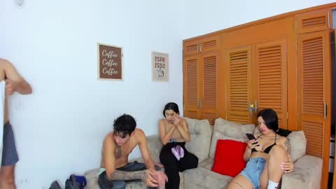 brutal_sex_room2k online show from April 28, 2026, 1:05 pm