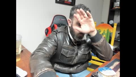 Snapshot of brutalmaster1983 chatting on January 20, 2025, 5:26 am BRUTALMASTER1983 online show from January 20, 2025, 5:26 am