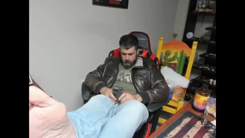 Snapshot of brutalmaster1983 chatting on January 21, 2025, 4:43 am BRUTALMASTER1983 online show from January 21, 2025, 4:43 am