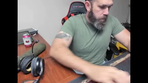 Snapshot of brutalmaster1983 chatting on November 7, 2025, 8:09 pm BRUTALMASTER1983 online show from November 7, 2025, 8:09 pm