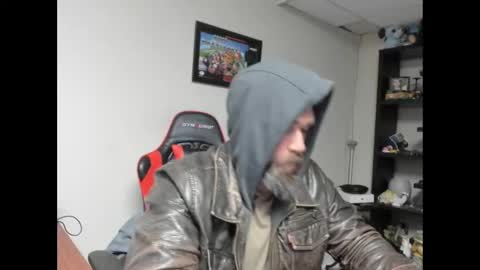 Snapshot of brutalmaster1983 chatting on November 23, 2025, 8:19 pm BRUTALMASTER1983 online show from November 23, 2025, 8:19 pm