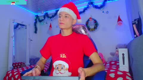 BRYAM INDEPENDENT MODEL online show from December 23, 2024, 1:51 am