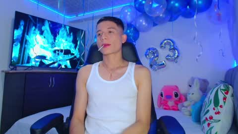 BRYAM INDEPENDENT MODEL online show from January 13, 2025, 1:56 am