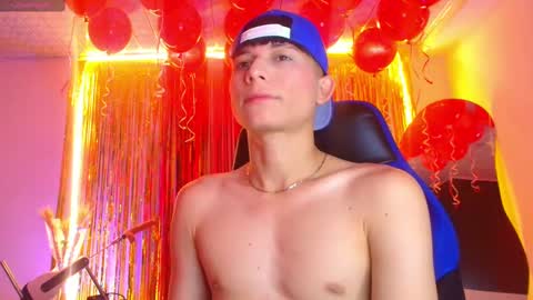 BRYAM INDEPENDENT MODEL online show from September 24, 2025, 8:34 pm