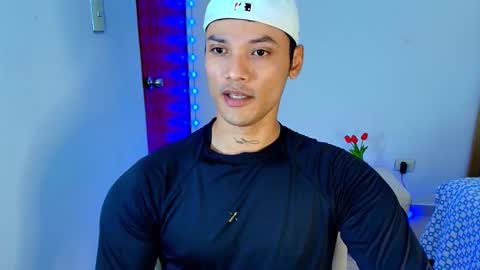 Snapshot of bryan_boy_ chatting on December 13, 2025, 10:37 pm bryan online show from December 13, 2025, 10:37 pm