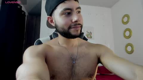 Snapshot of bryan_oficials chatting on May 7, 2026, 3:12 am bryan_oficials online show from May 7, 2026, 3:12 am