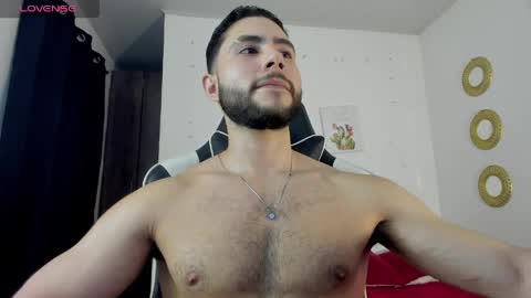 Snapshot of bryan_oficials chatting on May 12, 2026, 1:36 am bryan_oficials online show from May 12, 2026, 1:36 am