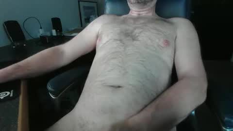 bryanbrwn2001 online show from April 23, 2026, 1:02 pm