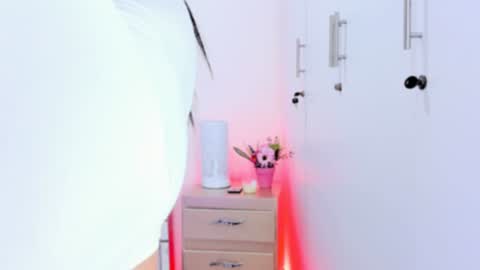 Carly     online show from December 6, 2024, 12:27 pm