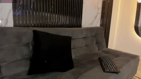 Snapshot of bryxxxon1 chatting on January 26, 2025, 4:20 am Bryxon online show from January 26, 2025, 4:20 am