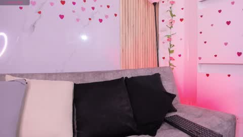 Snapshot of bryxxxon1 chatting on March 3, 2025, 2:04 pm Bryxon online show from March 3, 2025, 2:04 pm