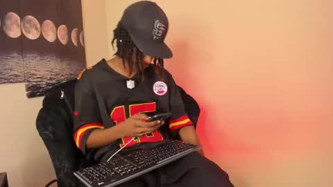 Snapshot of bryxxxon1 chatting on March 11, 2025, 2:51 pm Bryxon online show from March 11, 2025, 2:51 pm