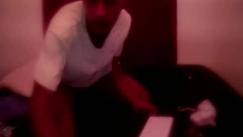 Snapshot of bs12345hb chatting on December 14, 2024, 3:18 am samm online show from December 14, 2024, 3:18 am